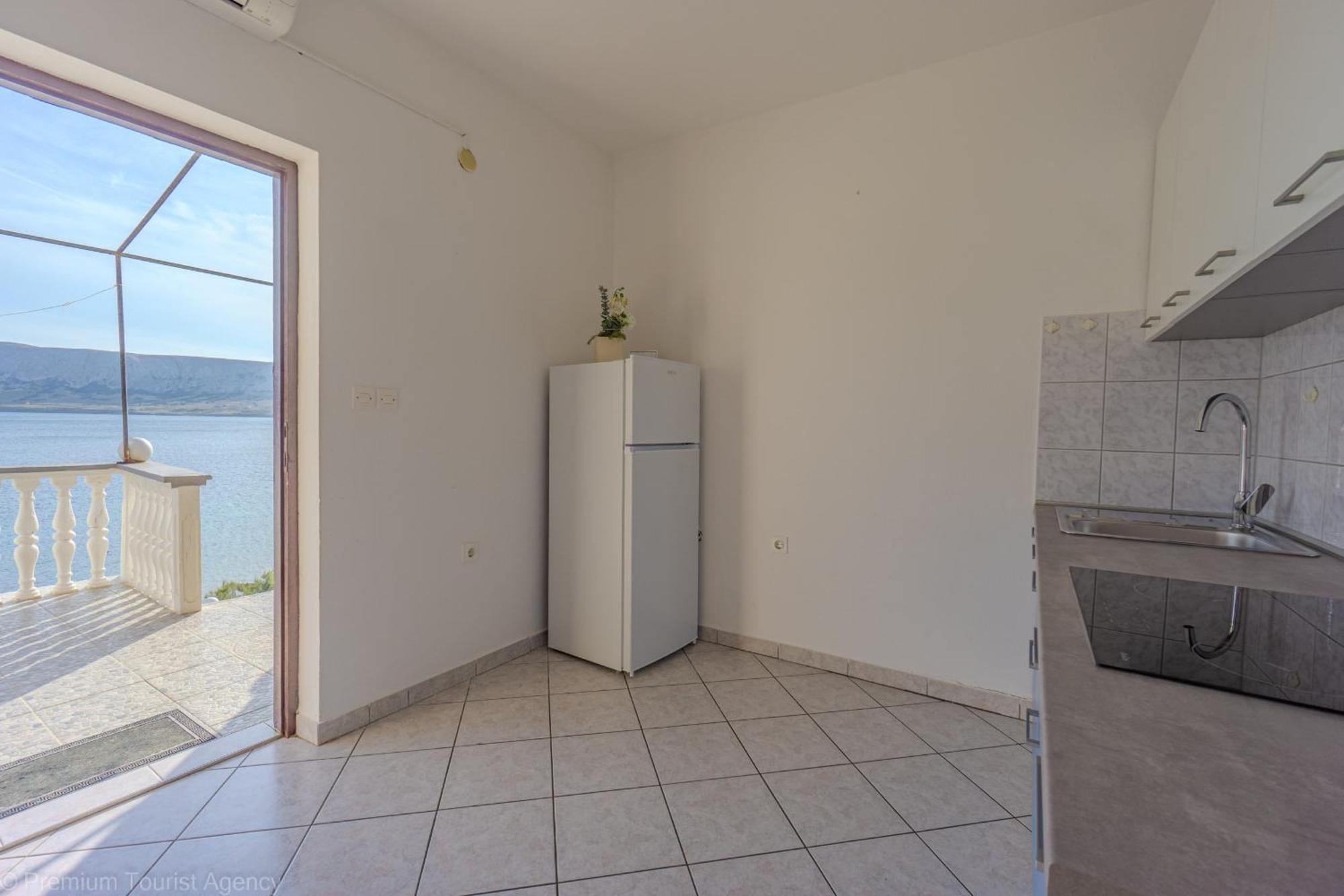 Bepic Quiet Location On A Beautiful Bay Apartment Metajna Exterior photo